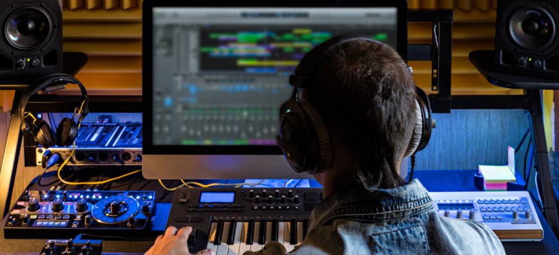 The 8 Best DAW Apps for Music Production on Linux