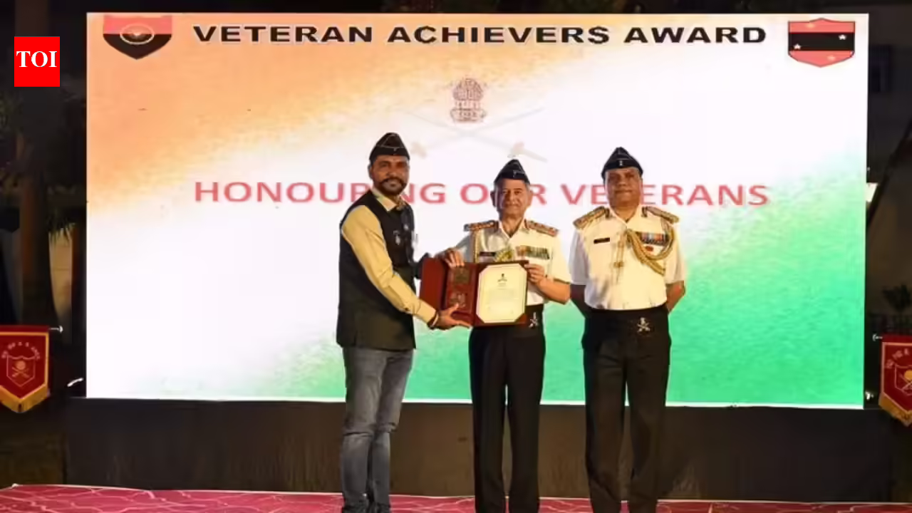 Army chief fetes Amt ex-soldier with ‘Veteran Achiever Award’ | Nagpur News