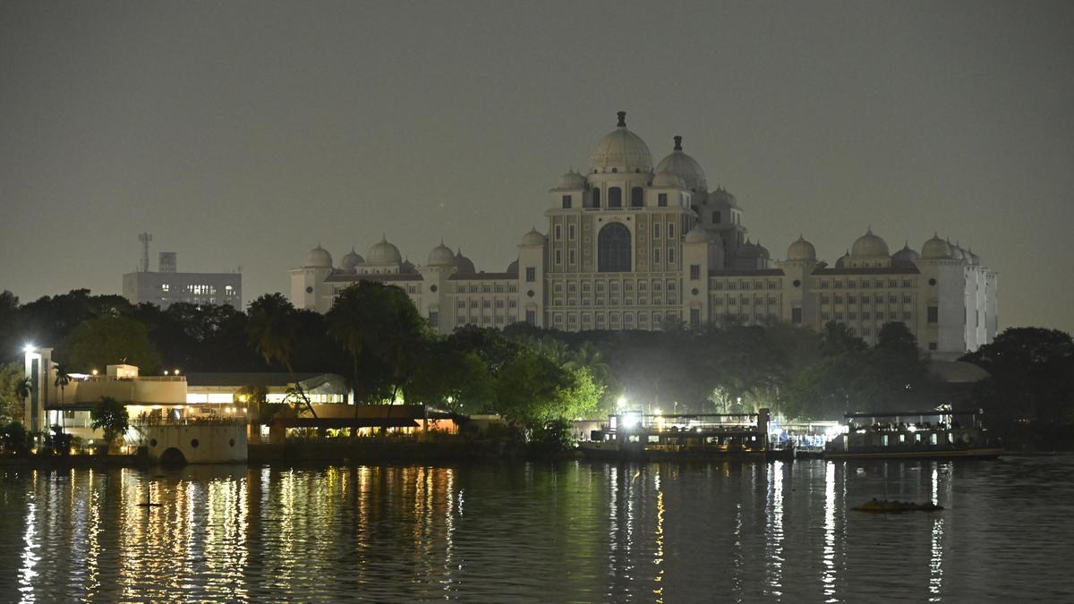 Lights off in Secretariat and Lok Bhavan to mark Earth Hour