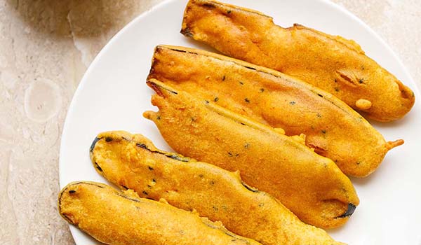 Beguni Recipe (Bengali Style Crispy Fritters) – Dassana’s Veg Recipes