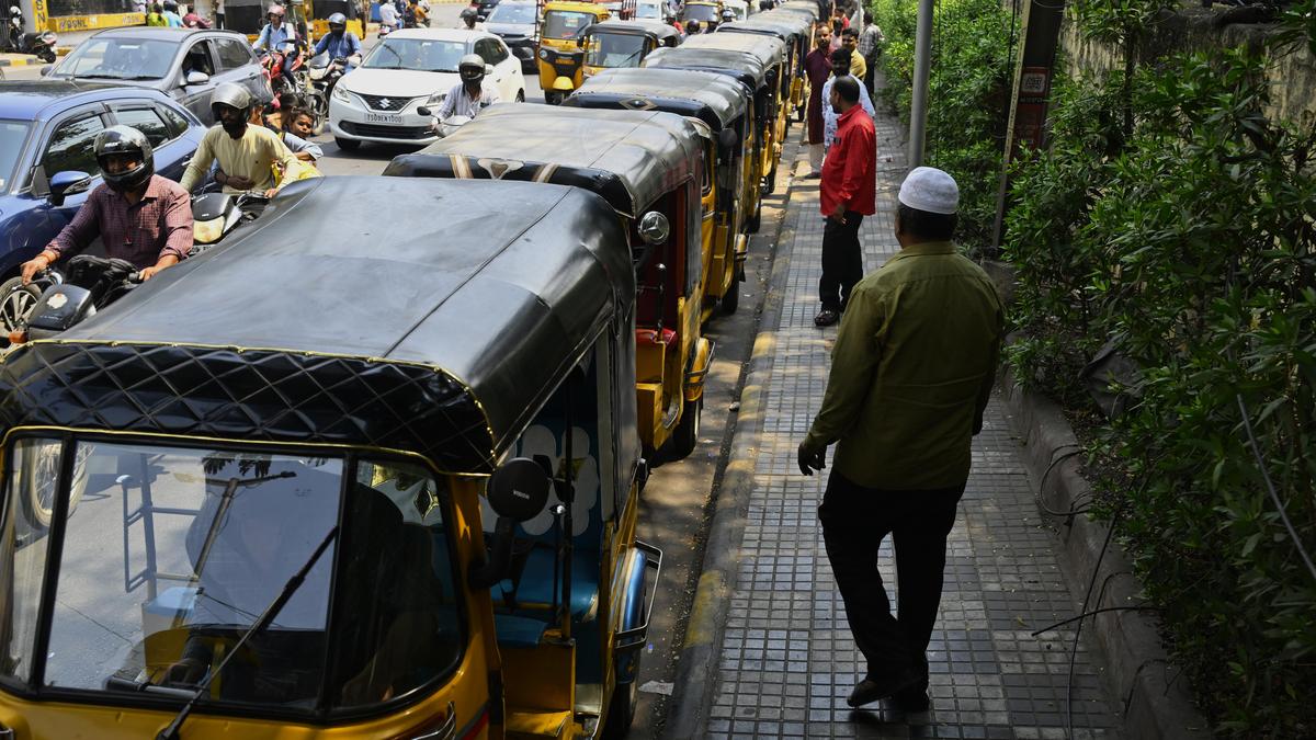 Daily deficit of 55 MTs auto LPG in Telangana; Uttam places three requests before Centre to safeguard drivers’ livelihoods