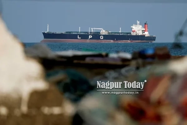 Oil prices fall sharply after US-Iran ceasefire