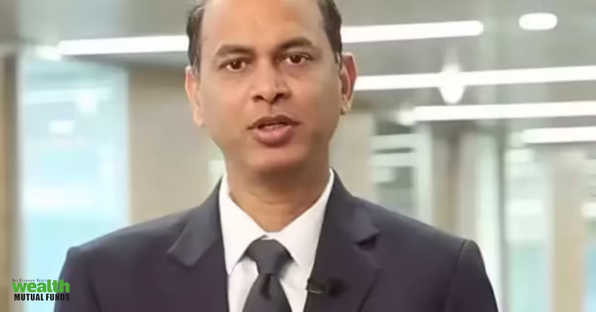 Sunil Singhania-backed Abakkus Flexi Cap Fund raise stake in HDFC Bank, RIL and 28 other stocks in March