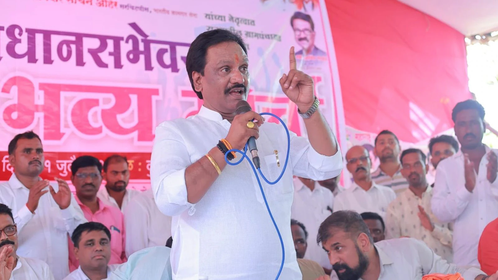 Congress backs Sena UBT’s Danve