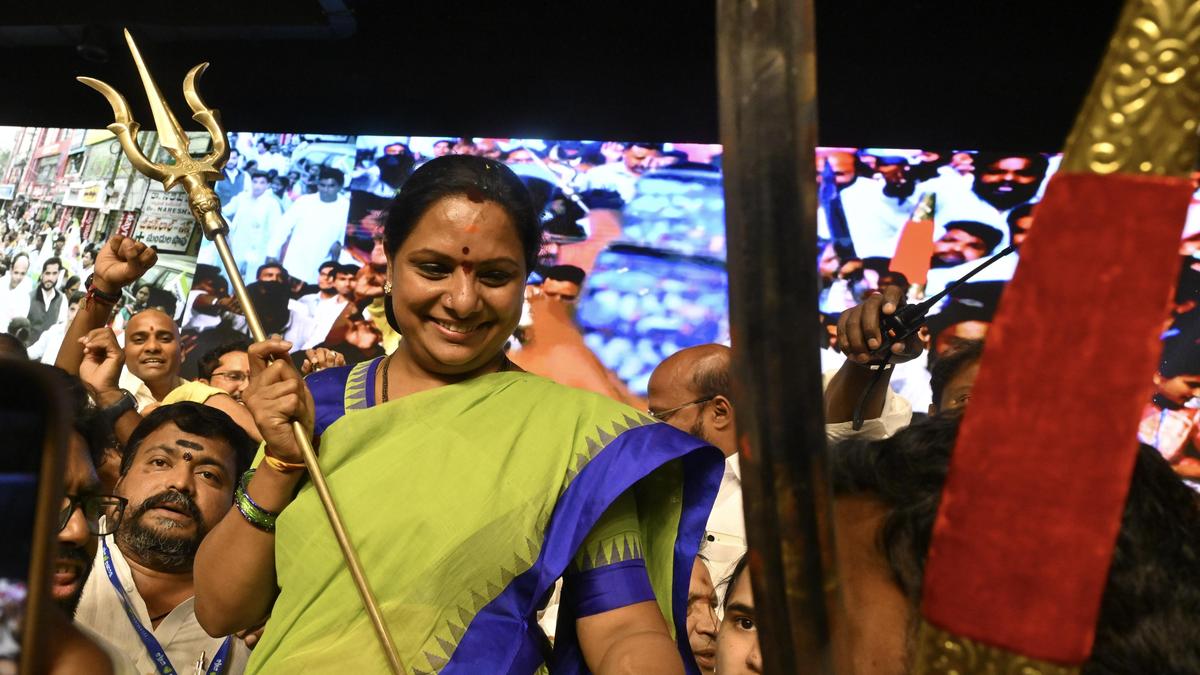 Kavitha floats ‘Telangana Rashtra Sena’, targets KCR and BRS