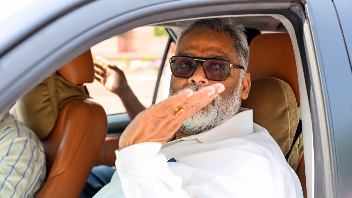 Pappu Yadav makes sexist remarks, gets women’s panel notice