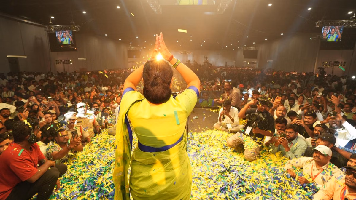 Kavitha launches TRS, says she ‘atones some people’s misdeeds’