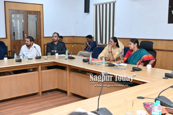 भांडेवाडीतील दुर्गंधी नियंत्रणात आणण्यासाठी कठोर उपाययोजना कराव्या