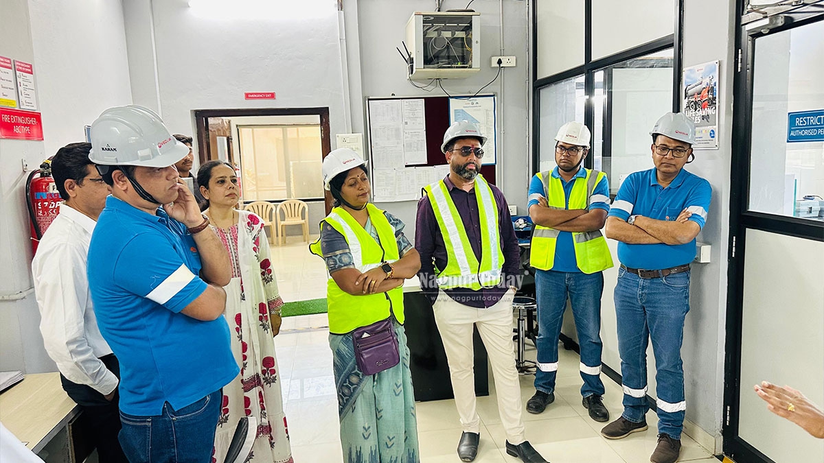 Political Row Erupts Over Gorewada Lake Water; Congress and BJP Trade Charges