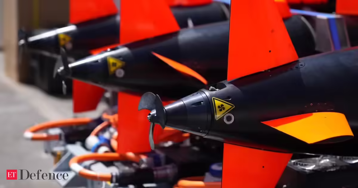 Britain’s navy prepares to clear mines in the Strait of Hormuz while waiting for a peace deal