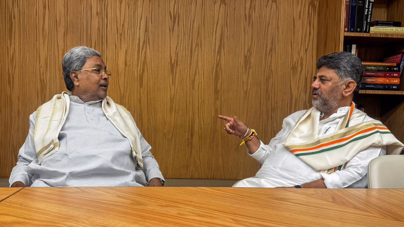 Karnataka: Siddaramaiah to meet DK Shivakumar over breakfast tomorrow