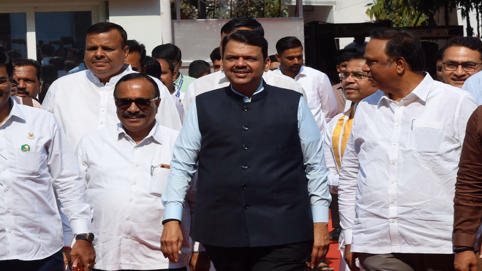CM Fadnavis promises swift justice in Narsapur minor rape and murder case