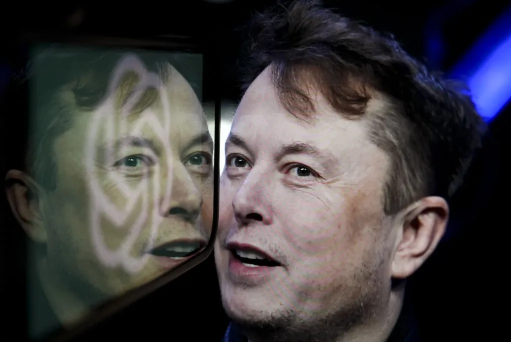 Who will benefit most from SpaceX IPO? Mostly Elon — and a few from his inner circle