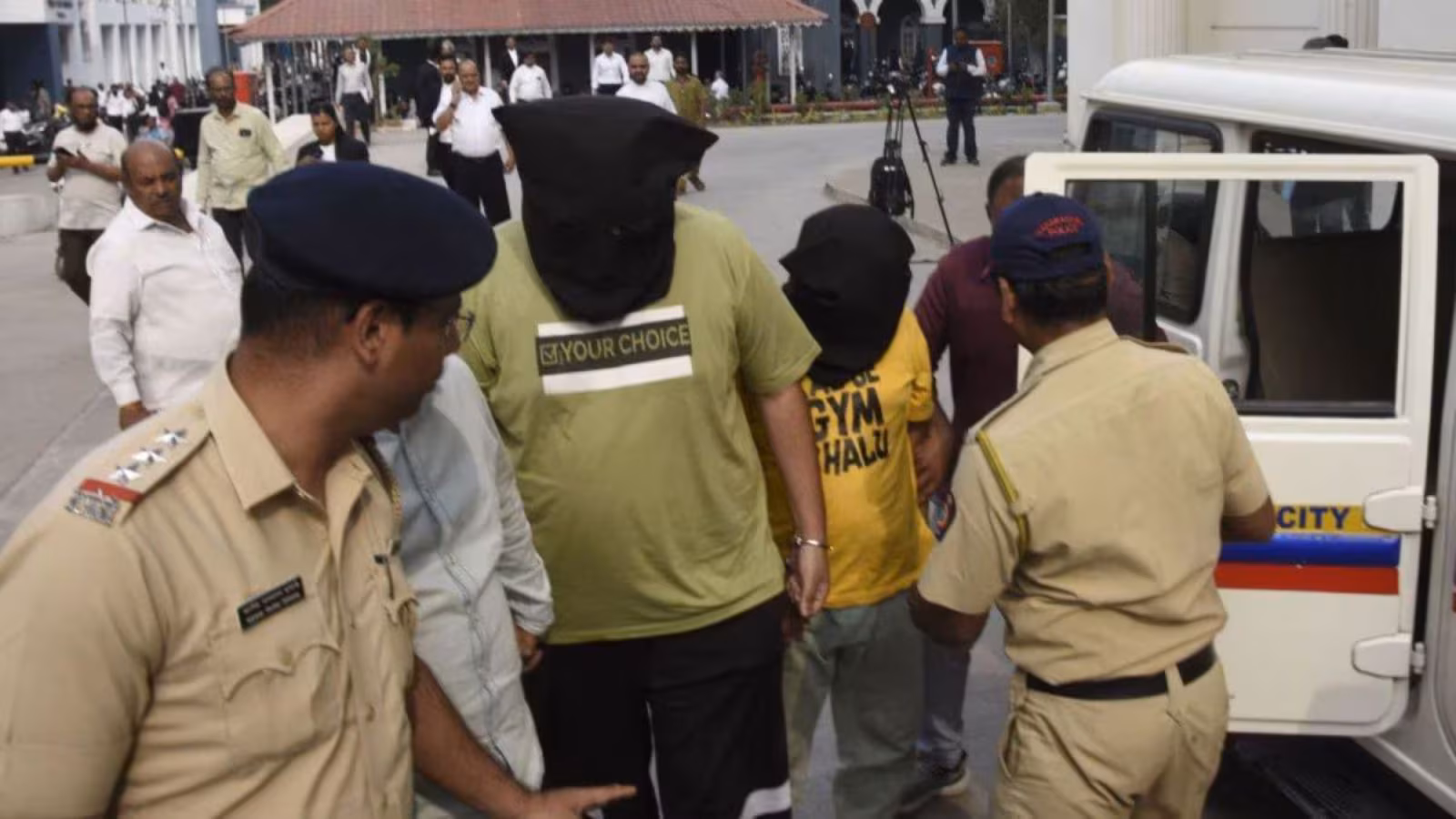 AIMIM corporator appears before Nashik police in TCS case probe