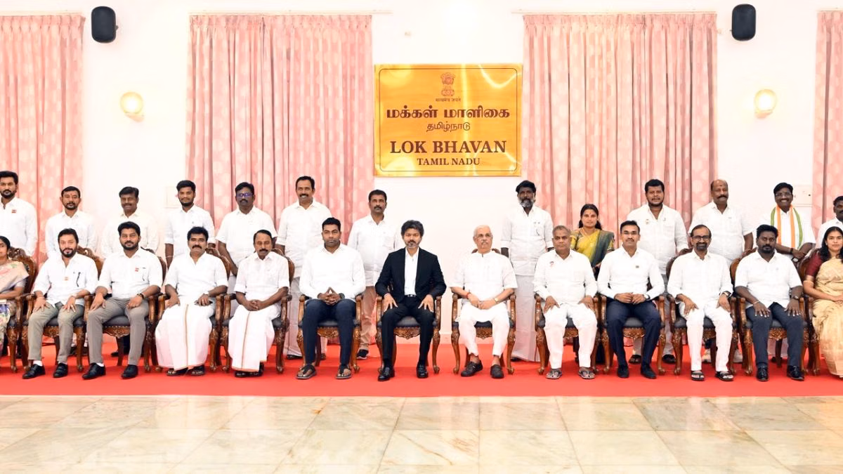 Vijay expands cabinet, Congress gets Tamil Nadu berth