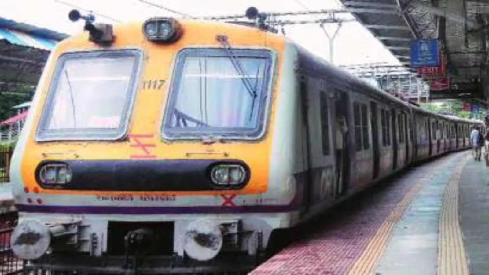 Power failure disrupts Central Railway services on Kalyan-Kasara section; morning commuters affected | Mumbai News
