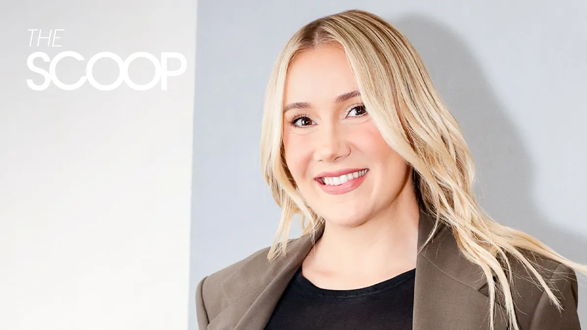 The Scoop With Gab Waller: Working on Her First Book About Sourcing