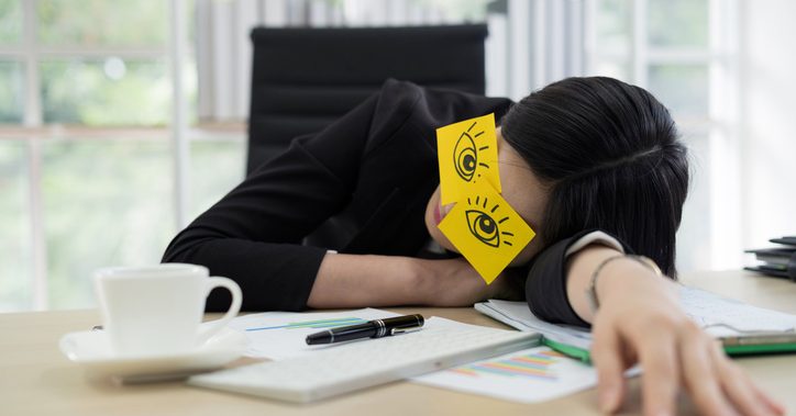 A nutritionist on what causes a ‘food coma’, and the foods you should avoid for a productive afternoon
