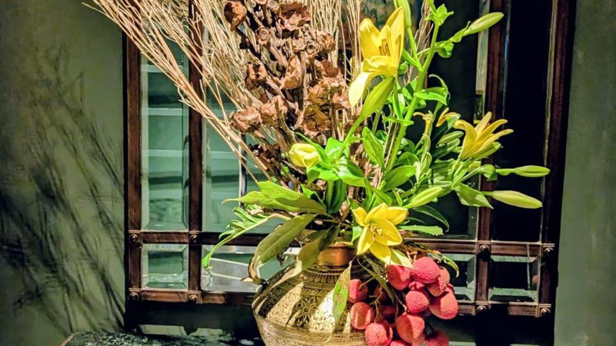 World Ikebana Day marked with avant-garde floral exhibition in Hyderabad