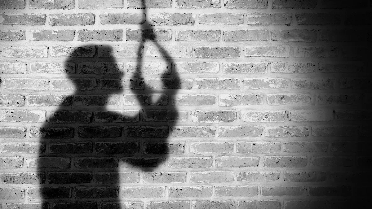 Suicide note reveals MP girl committed suicide in Nagpur due to cancellation of NEET exam