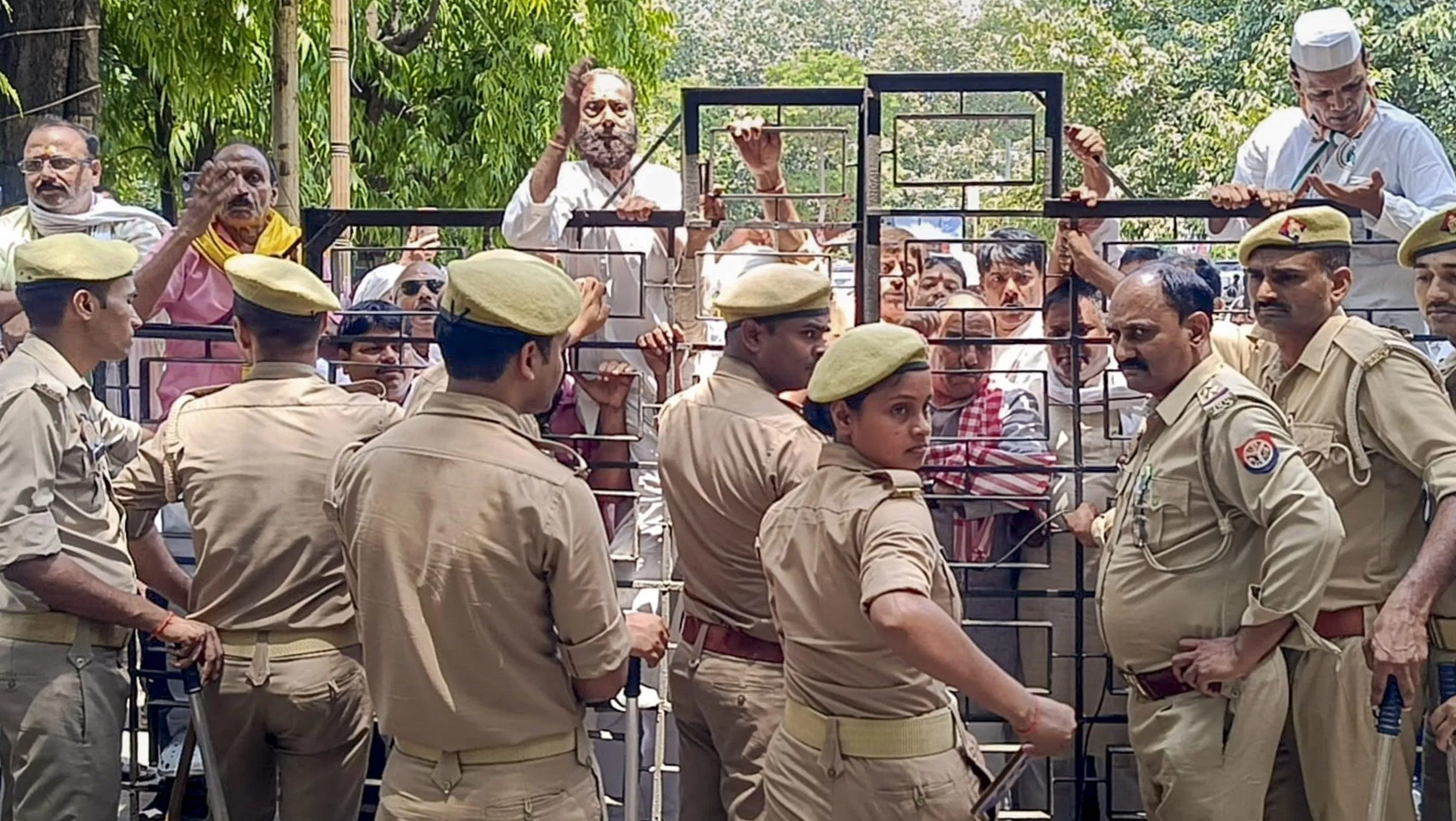 Congress demands SC-monitored probe in Ram temple donation ‘theft’, demands dissolution of Trust