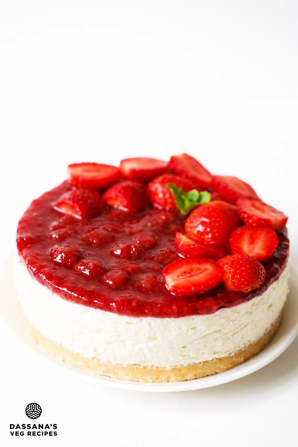 Strawberry Cheesecake (No Bake) – Dassana’s Veg Recipes