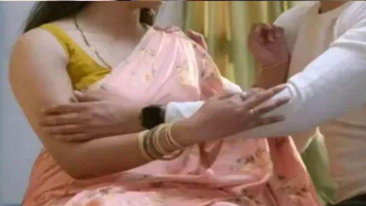 कार में रिश्तेदार ने बनाएं संबंध, पति ने पता चलते ही निकाला; पीड़िता ने लगाया दुष्कर्म का आरोप