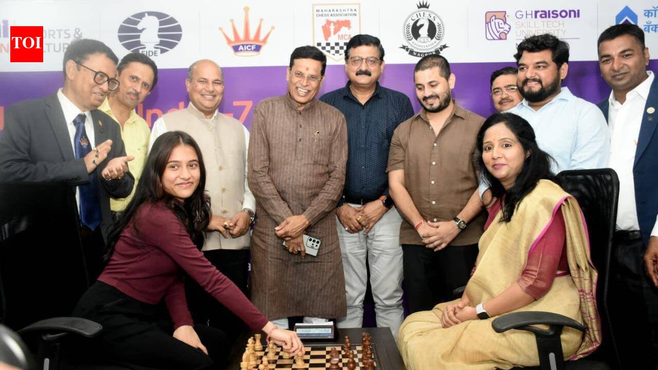Third seed tumbles on Day 1 | Nagpur News