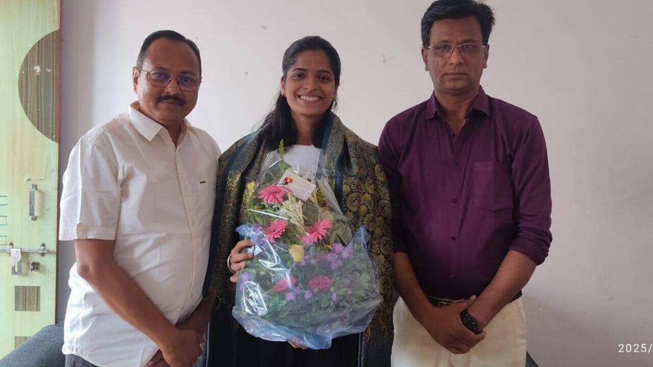 Shruti first Nagpur fencer to represent India in World Championship | Nagpur News