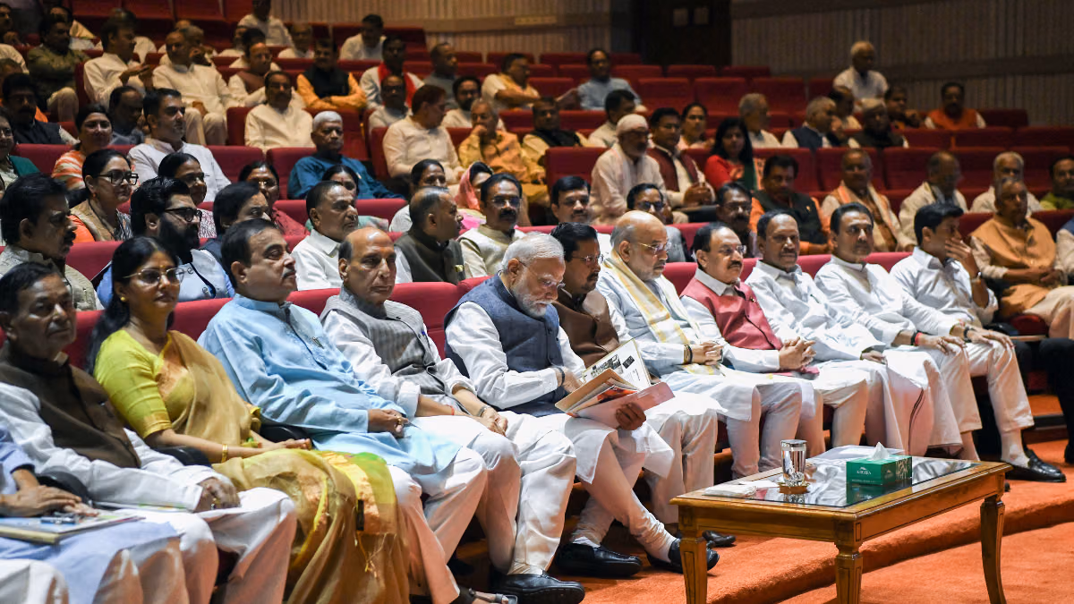 NEET paper leak a ‘grave sin’, not a political issue: Modi to NDA