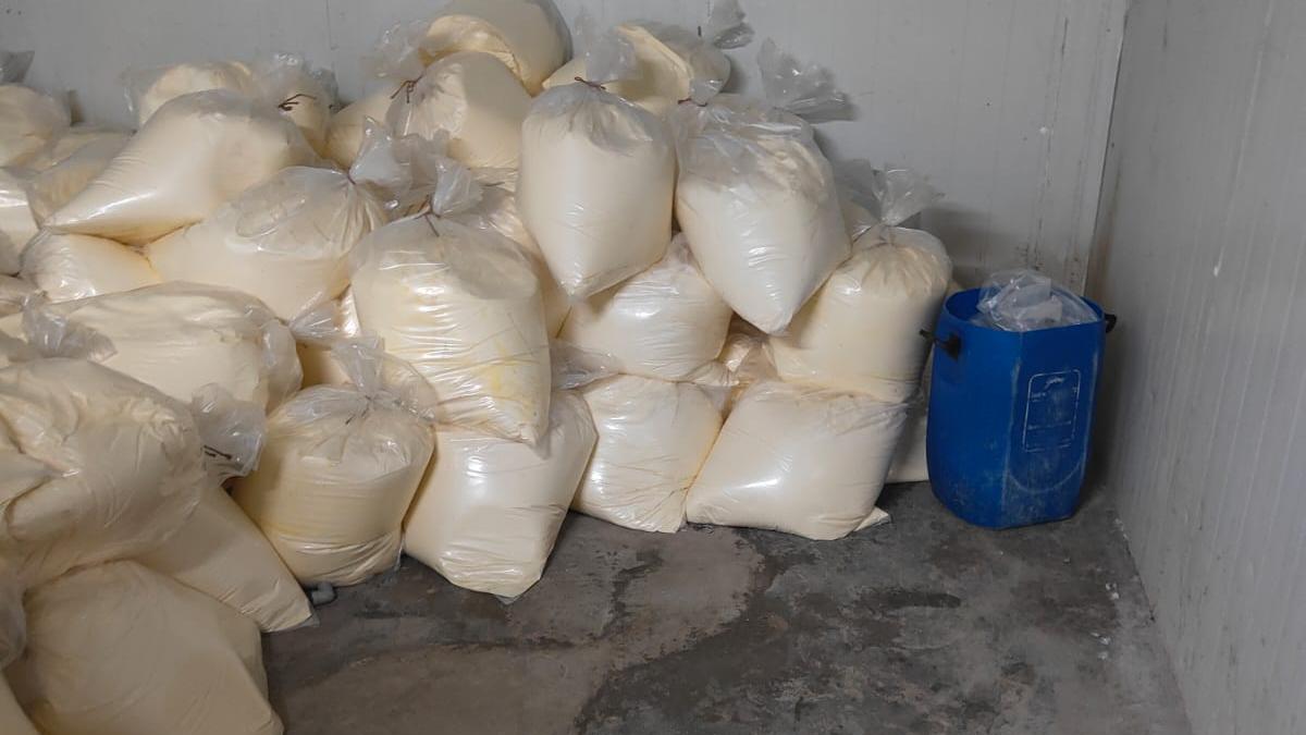 Telangana food safety department seizes 3,800 kg of cream worth ₹9.22 lakh, suspends license of two dairy units