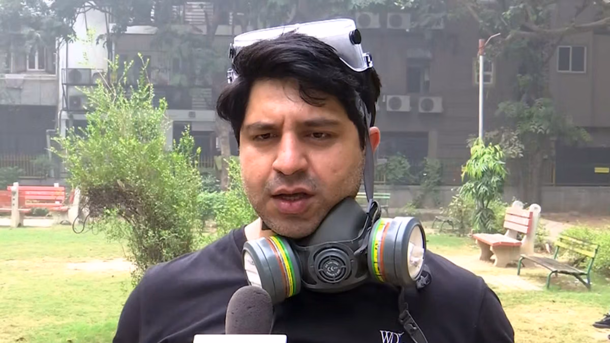Congressman-turned-‘fiery’ BJP spokesperson Shehzad Poonawalla removes party name from X bio