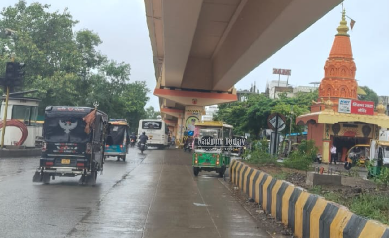 Nagpur Flyovers Expose Drainage Flaws During Monsoon