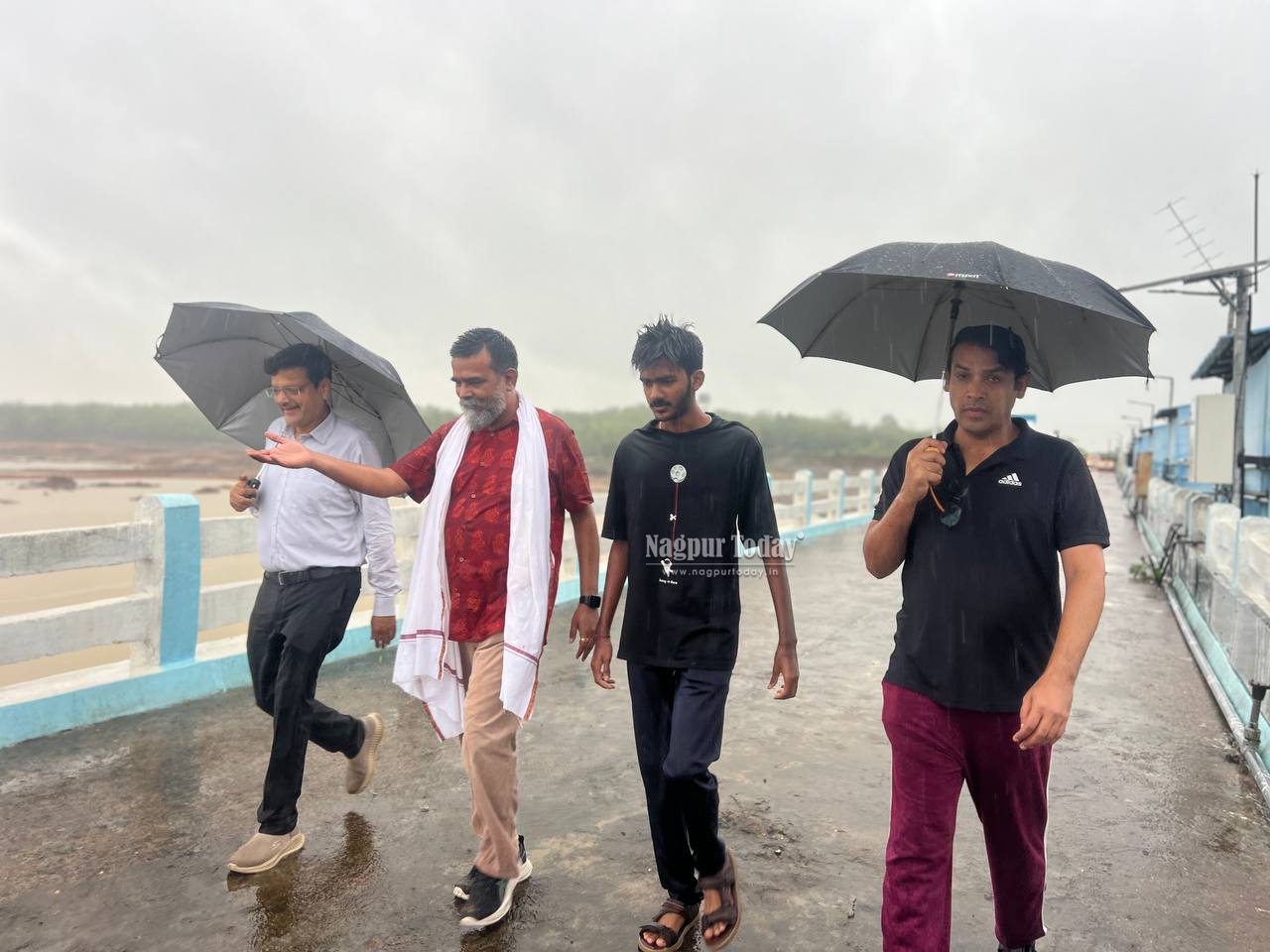 गोंदिया में ‘जल तांडव’: वैनगंगा उफनी, बांधों के खुले गेट, हाहाकार!
