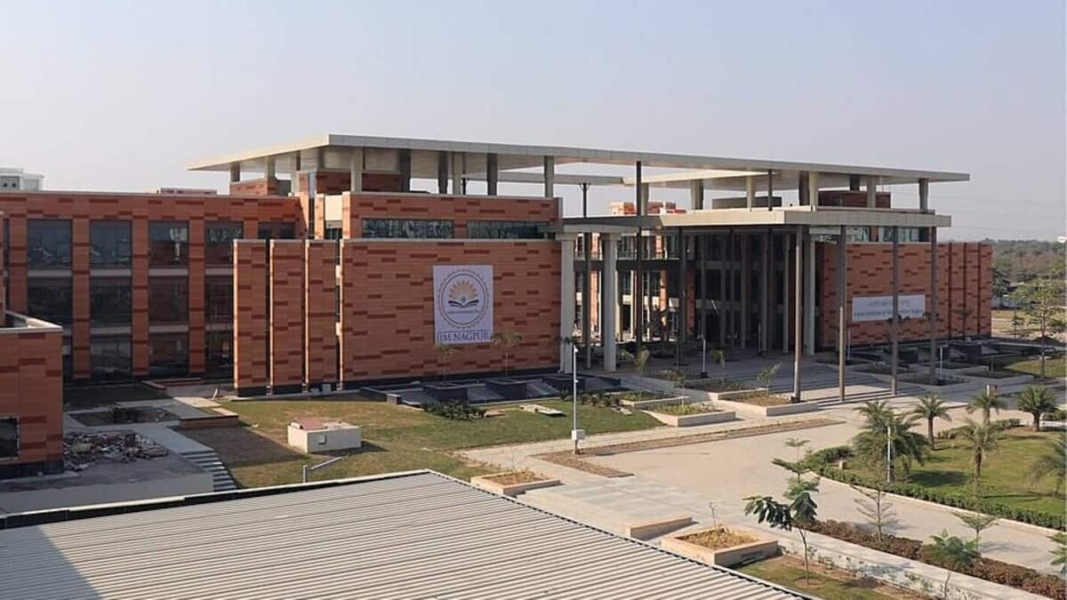 IIM Nagpur opens admissions for online PG certificate course