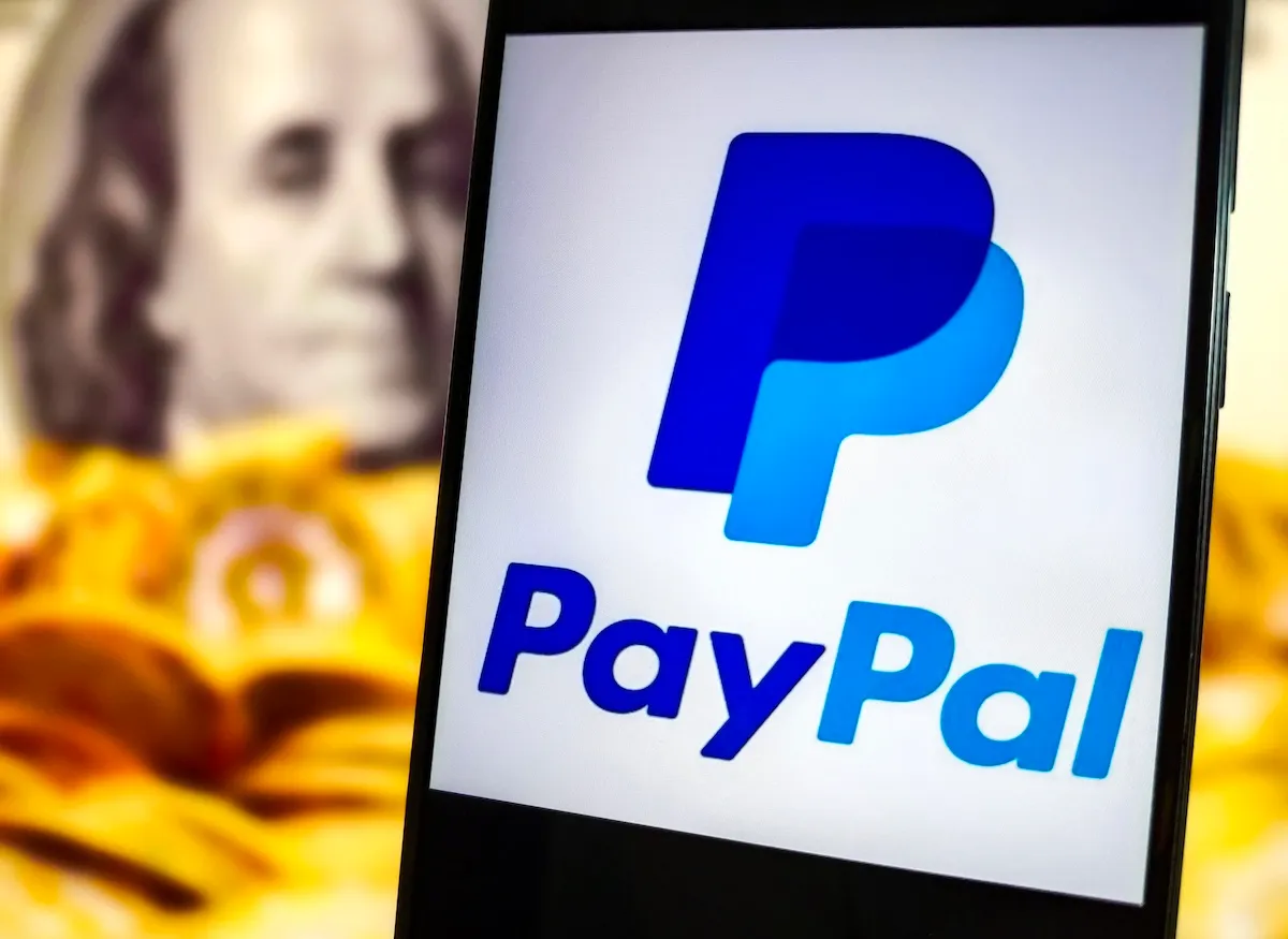 Talks to sell PayPal to Stripe and Advent are heating up