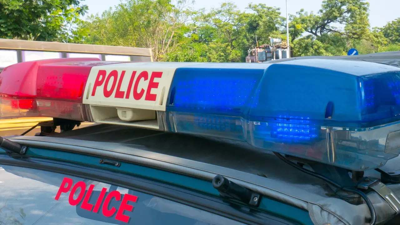 Maharashtra: Panvel Police book municipal sanitation worker for making obscene gestures towards 10-year-old girl