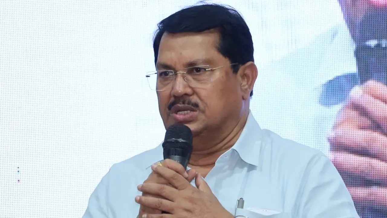 Ladki Bahin Yojana: 92.10 lakh women removed after verification, claims Maharashtra Congress leader Vijay Wadettiwar