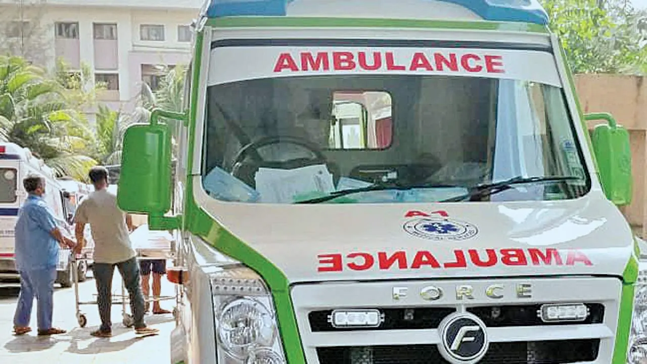 BMC staffer dies after falling during inspection of dengue breeding site